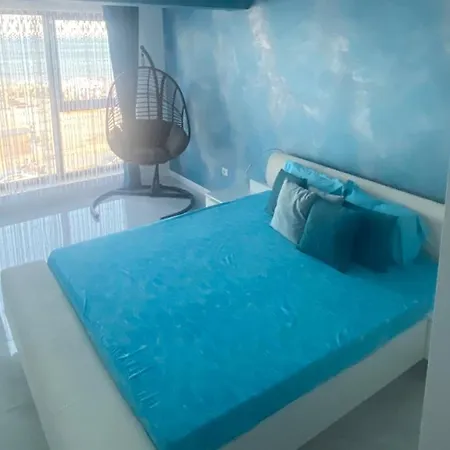 La Malul Marii Apartmán *