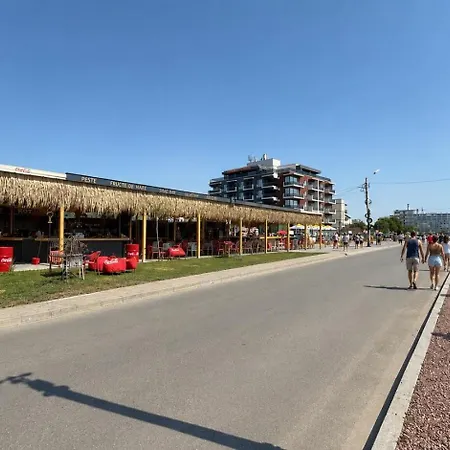 La Malul Marii * Năvodari